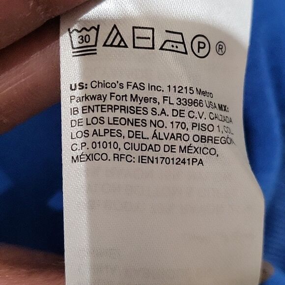 Chicos Cobalt Blue Snap Rhinestone Center Silver Closure Long Sleeve Sz M - Picture 11 of 11